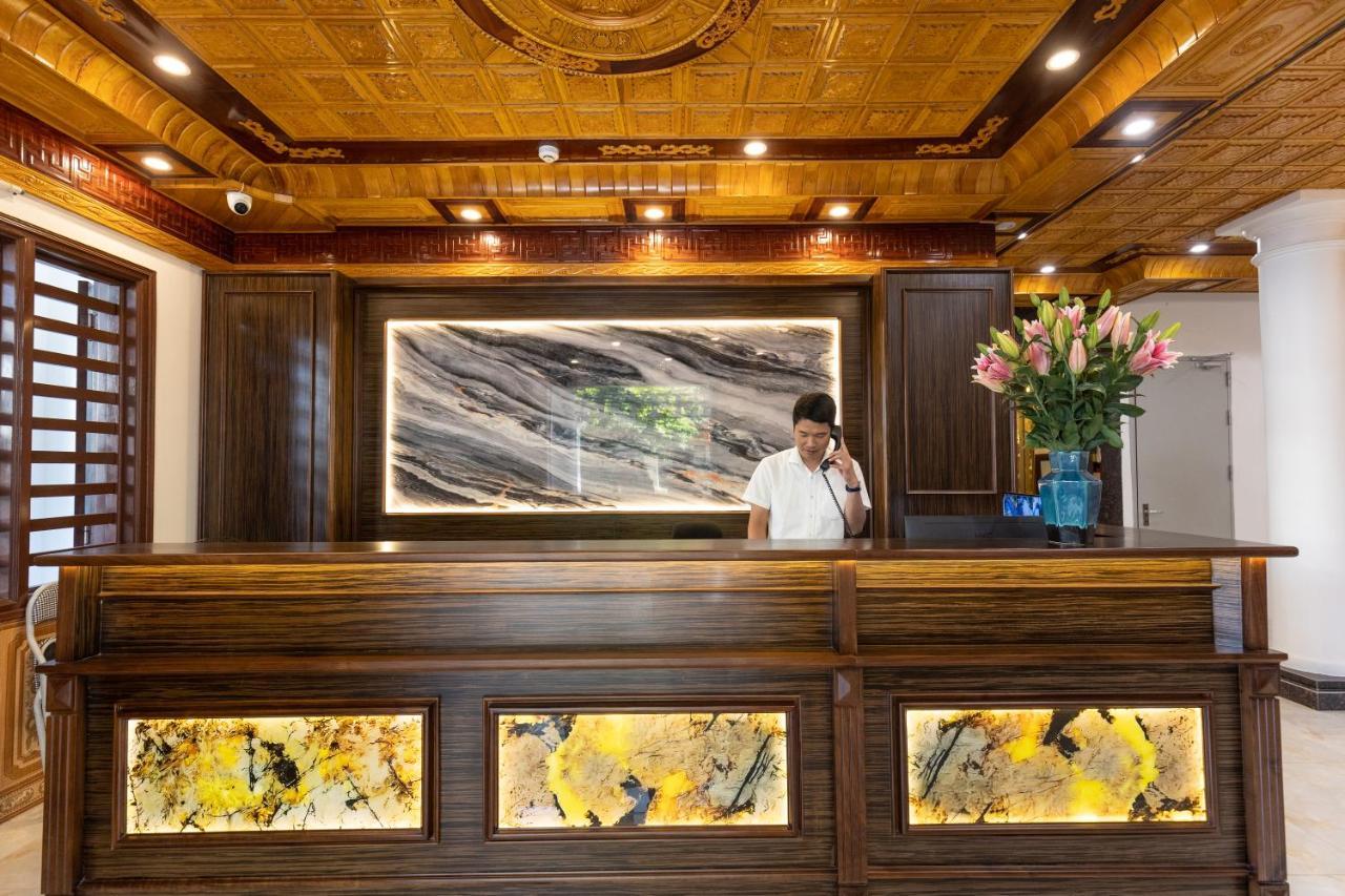 Royal Hotel Sai Dong - Long Bien Hanoï Extérieur photo